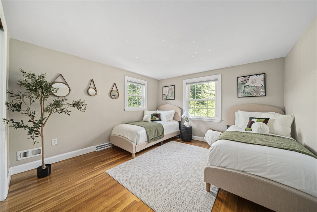 60 Pleasant Street South Natick, MA 01760 - Photo 16 of 31