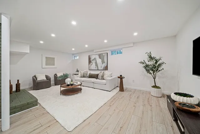 $1,225,000 | 60 Pleasant Street South, Natick, MA 01760