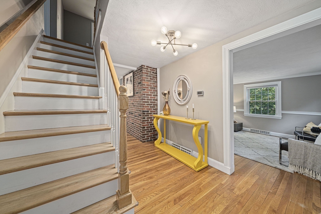 60 Pleasant Street South Natick, MA 01760 - Photo 2 of 31