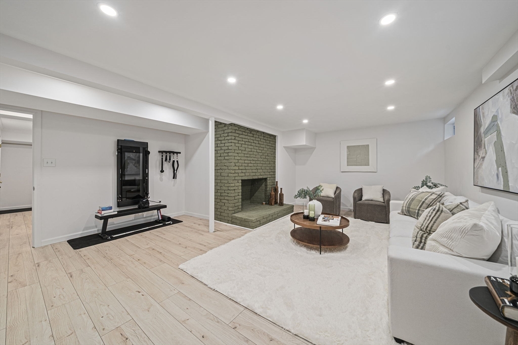 60 Pleasant Street South Natick, MA 01760 - Photo 21 of 31