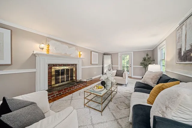 $1,225,000 | 60 Pleasant Street South, Natick, MA 01760