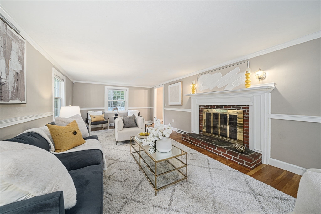 60 Pleasant Street South Natick, MA 01760 - Photo 5 of 31