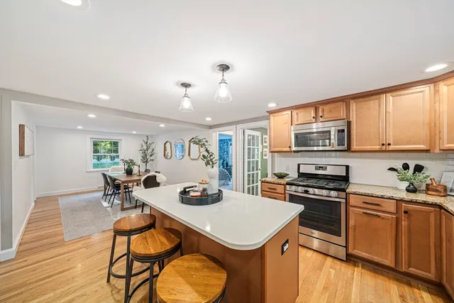 $1,225,000 | 60 Pleasant Street South, Natick, MA 01760