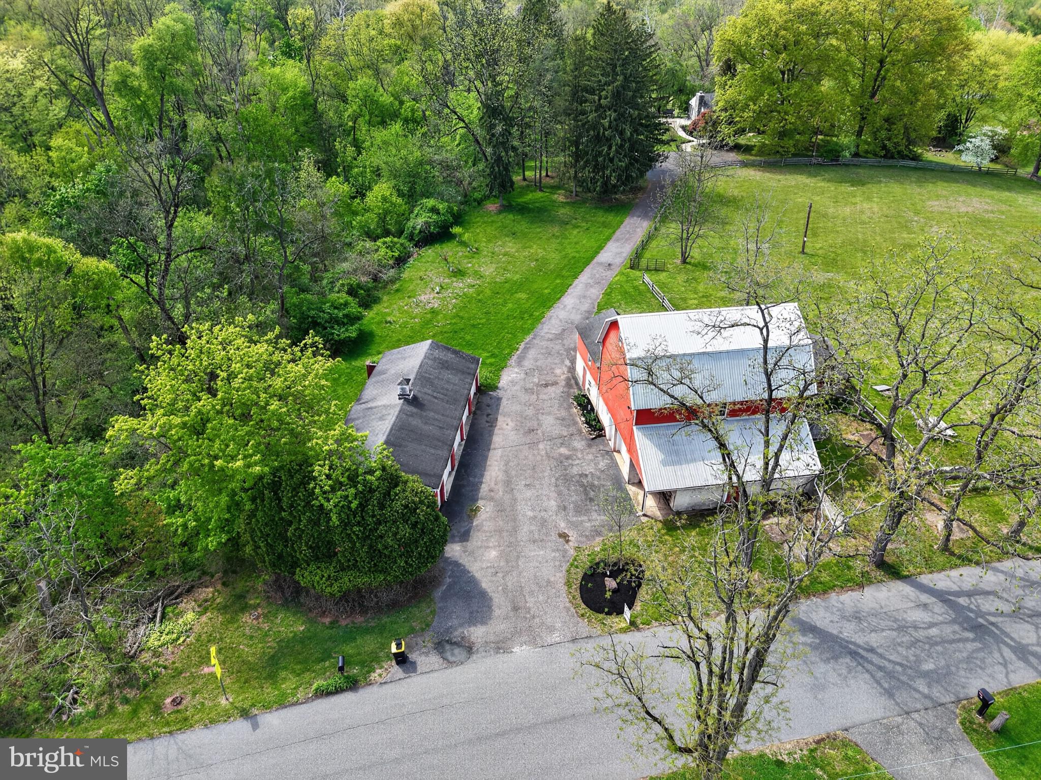 300 Sanatoga Road Pottstown, PA 19465 - Photo 69 of 79 Charming country retreat amidst greenery.