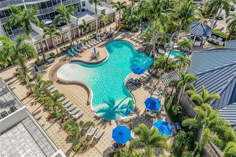$1,050,000 | 450 Launch Circle, Unit 501, Naples, FL 34108
