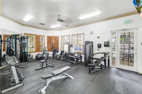 $1,050,000 | 450 Launch Circle, Unit 501, Naples, FL 34108