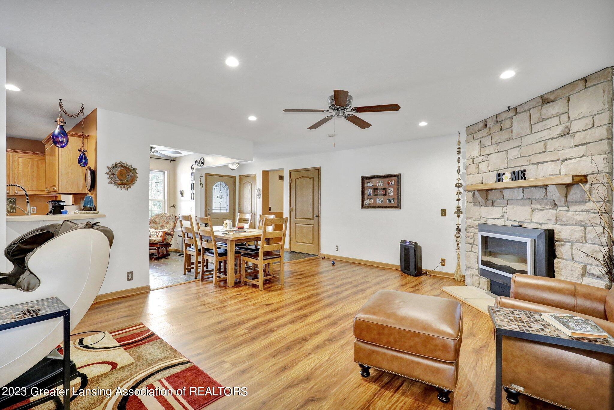 2233 Holt Road Williamston, MI 48895 - Photo 8 of 57 14-web-or-mls-Open Ended Media-13