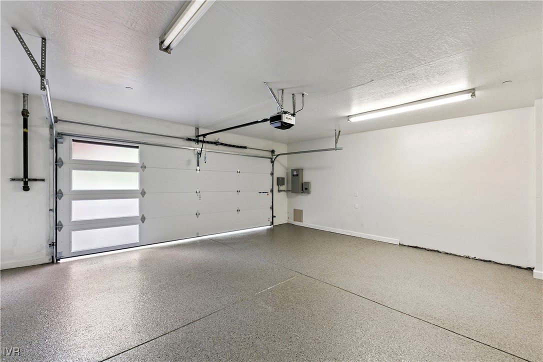 987 Wander Way Incline Village, NV 89451 - Photo 35 of 45 an empty room with windows and entrance