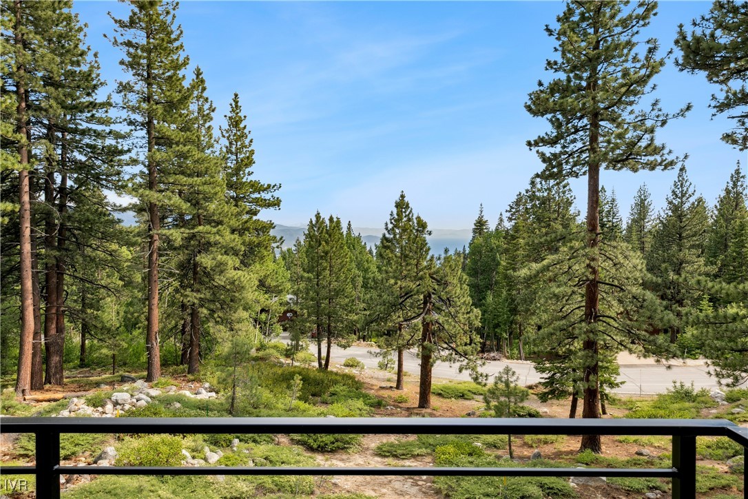 987 Wander Way Incline Village, NV 89451 - Photo 40 of 45 a view of a yard with wooden fence