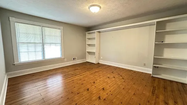 $2,300 | 1626 Isham Drive, Lawrenceville, GA 30046