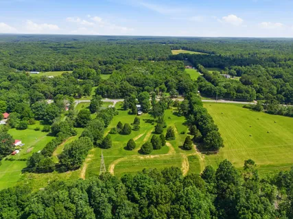$307,000 | 3965 Highway 70 West, Dickson, TN 37055