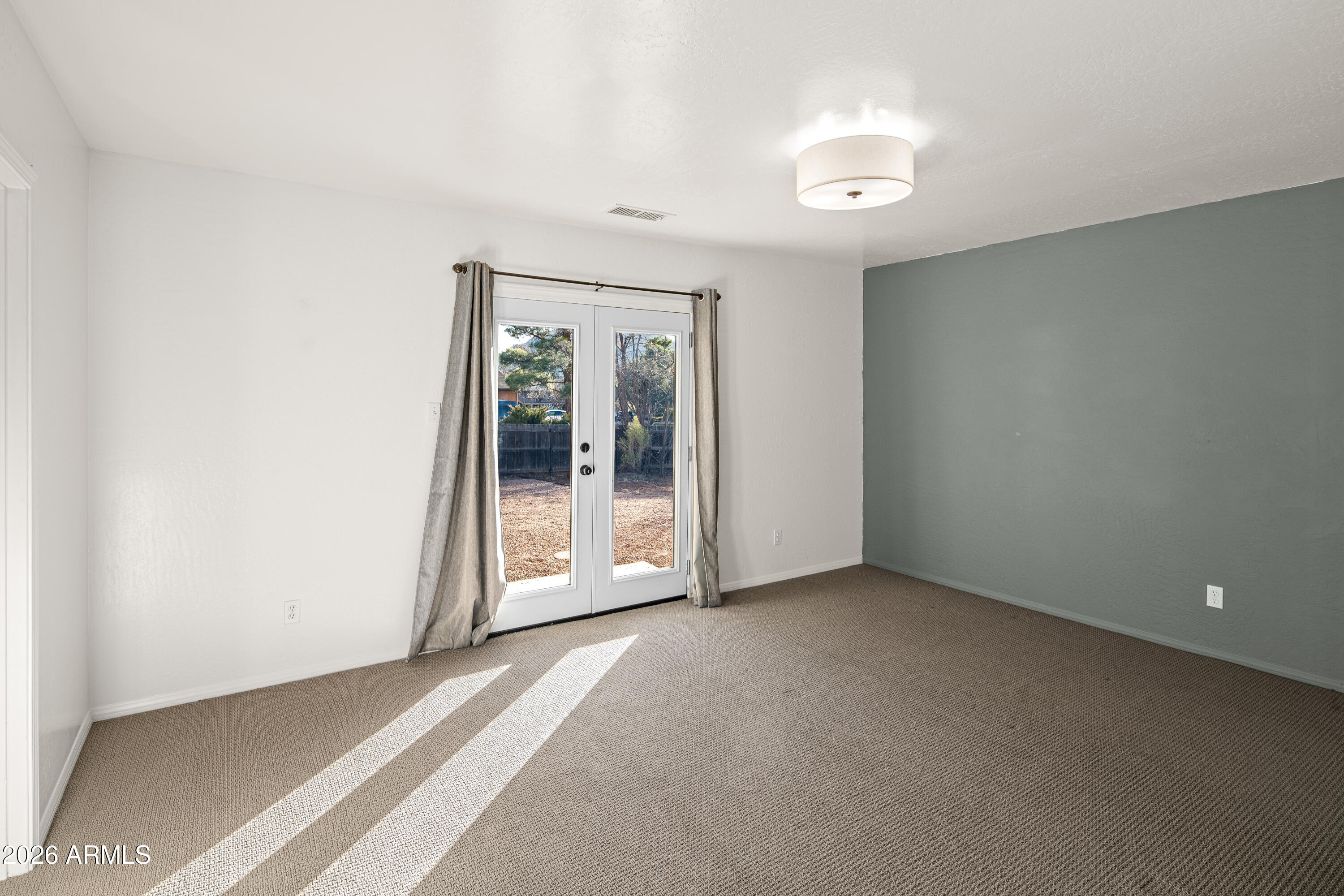 25 Spur Court Sedona, AZ 86351 - Photo 28 of 38 Primary Bedroom En Suite - View 3