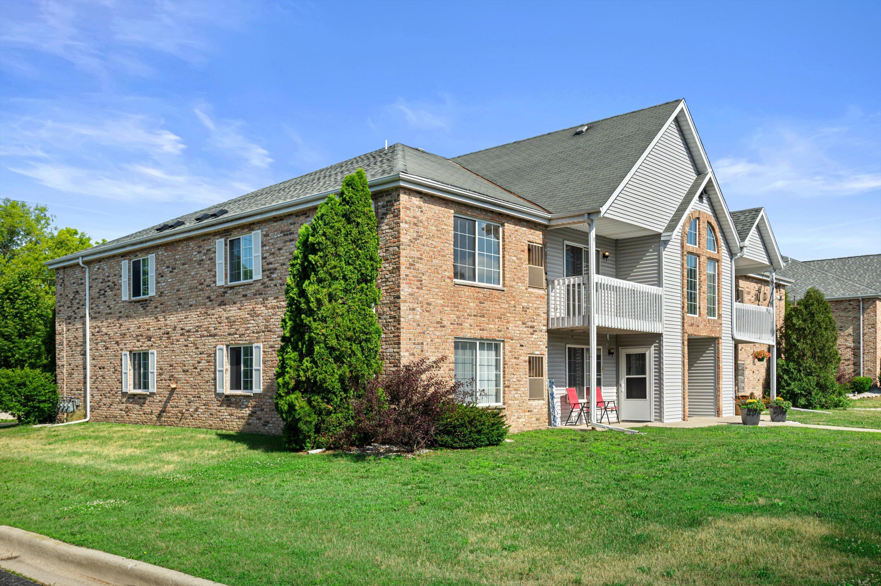 1848 Division Street, Unit 8 East Troy, WI 53120 - Photo 2 of 24 02-Side View