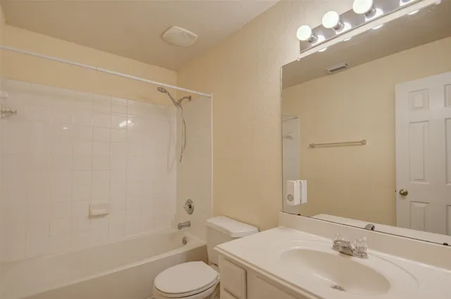 $2,300 | 17523 Cypress Orchard Lane, Cypress, TX 77429