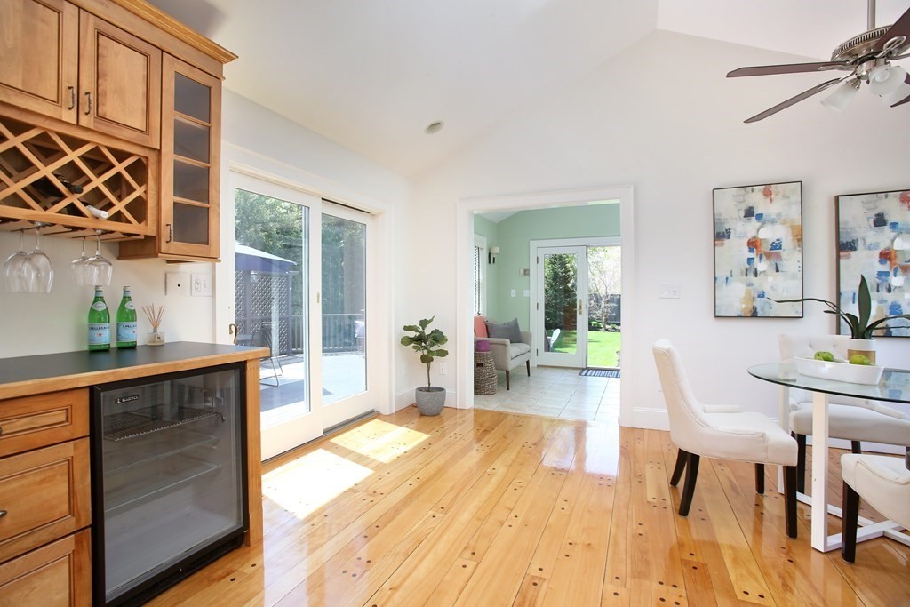 76 Ardsmoor Road Melrose, MA 02176 - Photo 8 of 27 Gallery Image 8