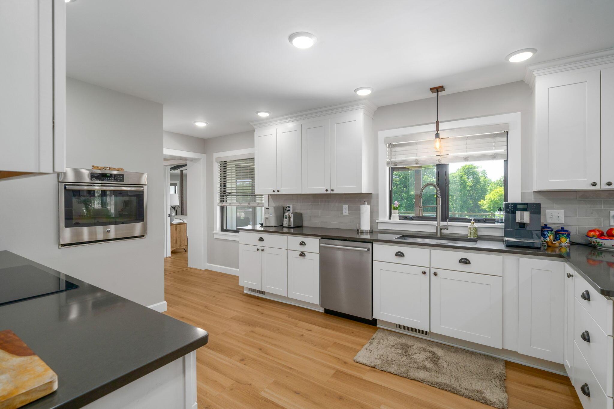 5516 Lancaster Road Hebron, OH 43025 - Photo 14 of 116 Kitchen