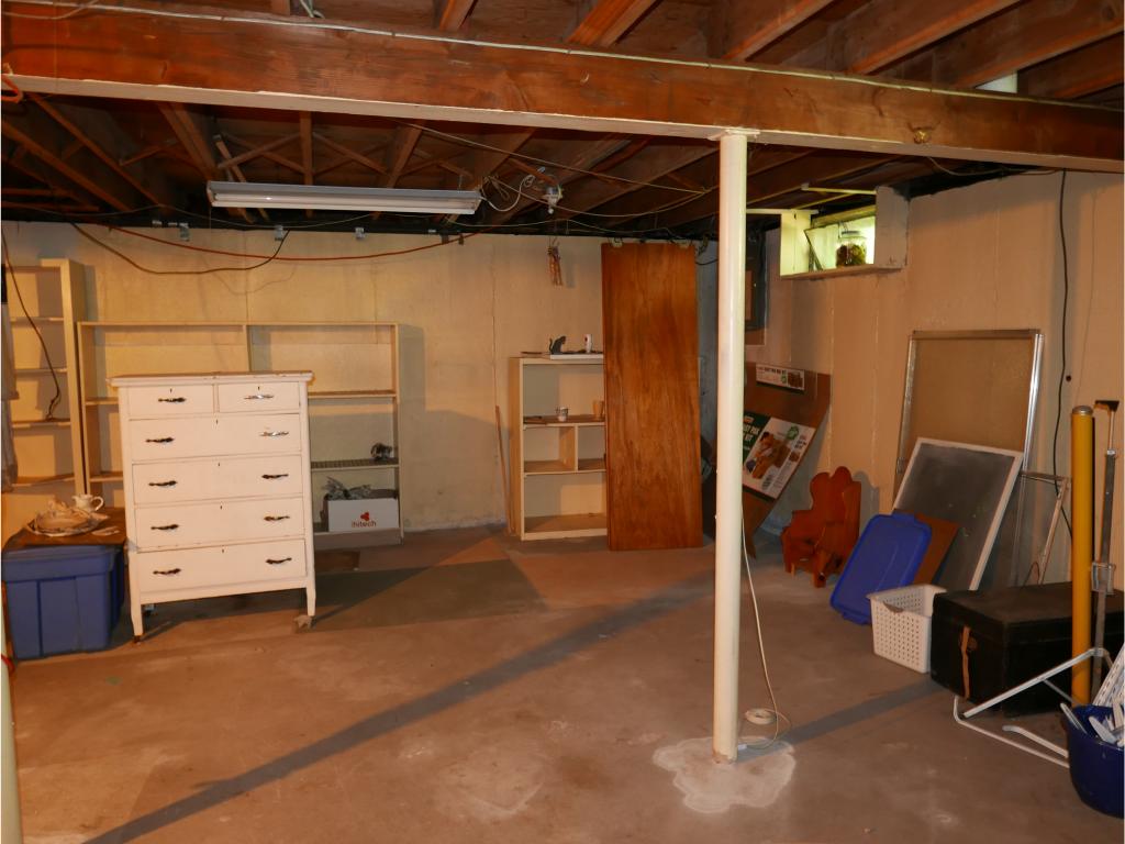 50 Bryant Road Manchester, NH 03109 - Photo 21 of 22 Gallery Image 21