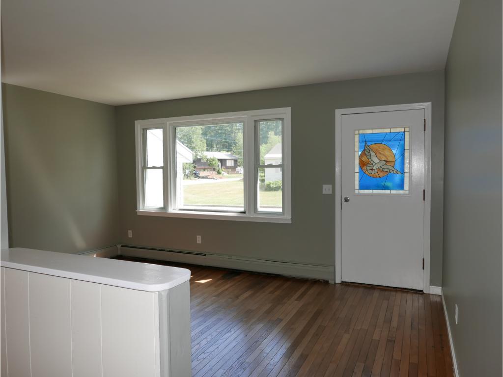 50 Bryant Road Manchester, NH 03109 - Photo 4 of 22 Gallery Image 4