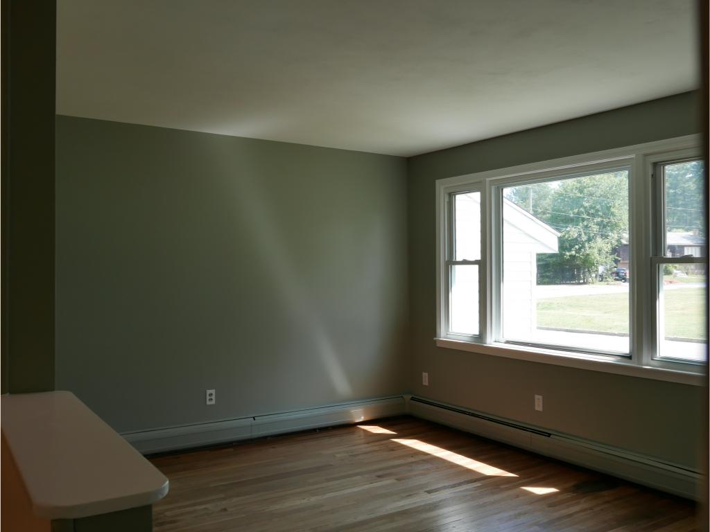 50 Bryant Road Manchester, NH 03109 - Photo 5 of 22 Gallery Image 5