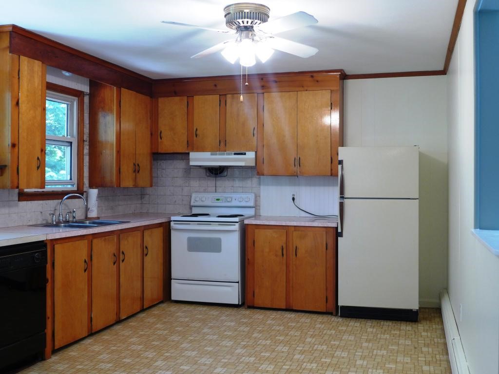 50 Bryant Road Manchester, NH 03109 - Photo 8 of 22 Gallery Image 8