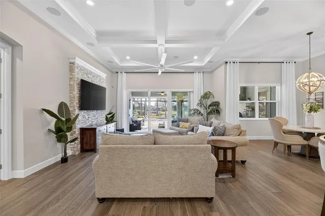 $2,195,000 | 851 Manns Harbor Drive, Apollo Beach, FL 33572