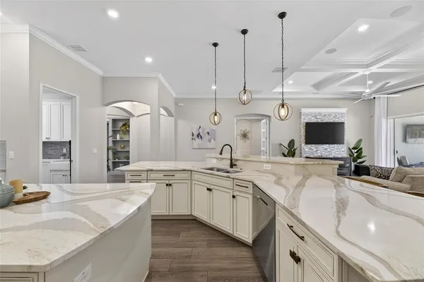 $2,150,000 | 851 Manns Harbor Drive, Apollo Beach, FL 33572