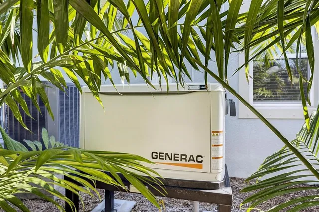 $2,195,000 | 851 Manns Harbor Drive, Apollo Beach, FL 33572