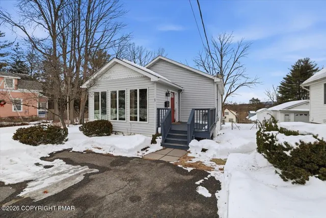 $294,000 | 532 Queen Street, Stroudsburg, PA 18360