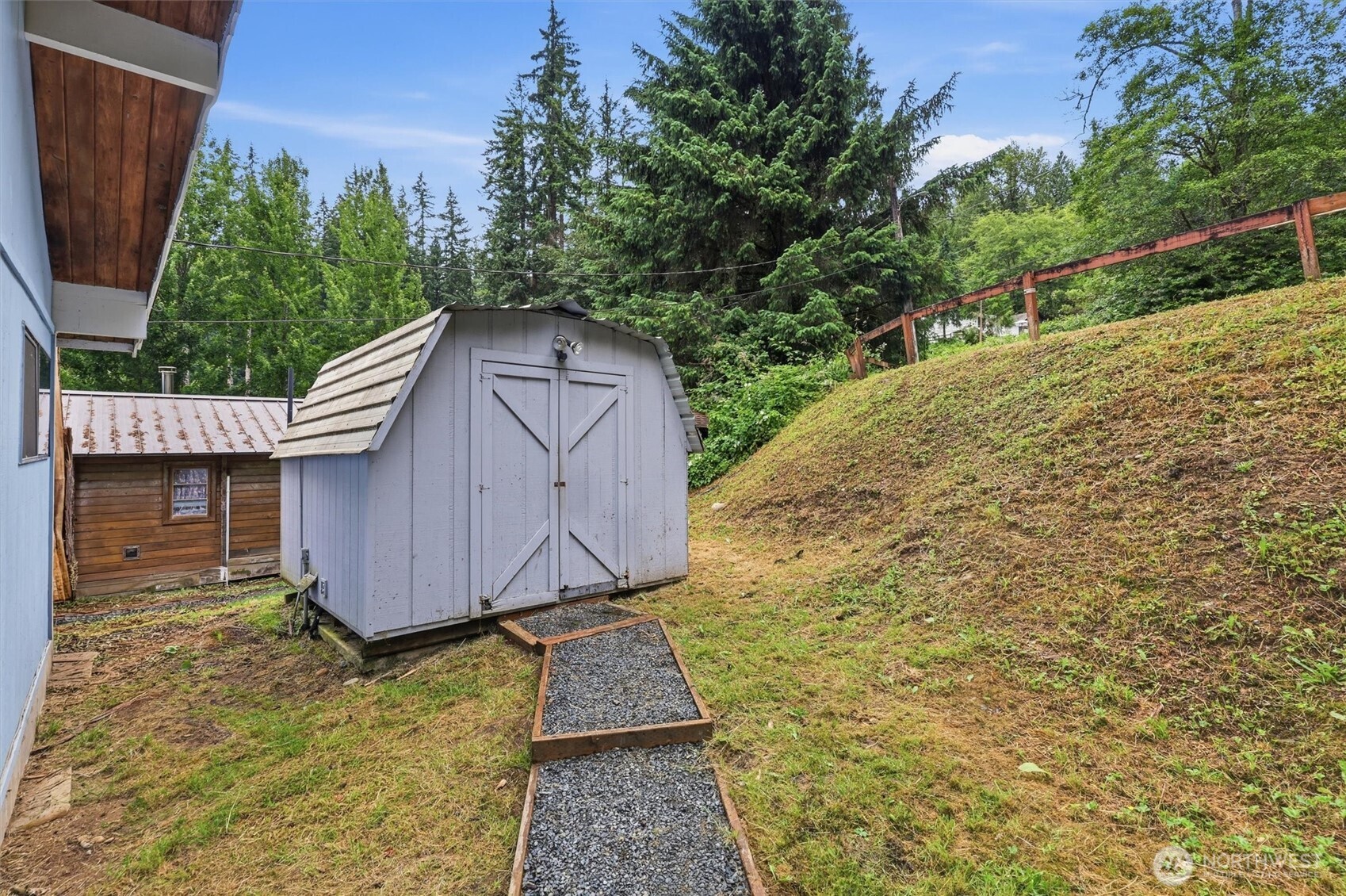 2020 South Lake Roesiger Road Snohomish, WA 98290 - Photo 21 of 36