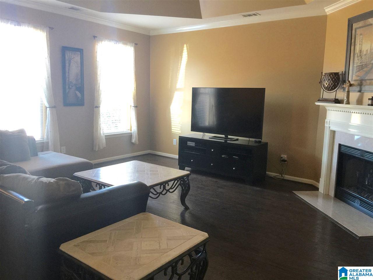1005 Valhalla Way Calera, AL 35040 - Photo 3 of 30