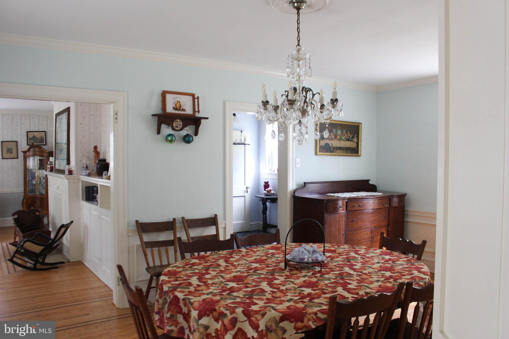 1046 Eagle Road Huntingdon Valley, PA 19006 - Photo 28 of 108 Dining Room