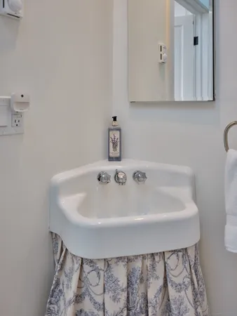 $4,500 | 155 Water Street, Unit 2, Stonington, CT 06378
