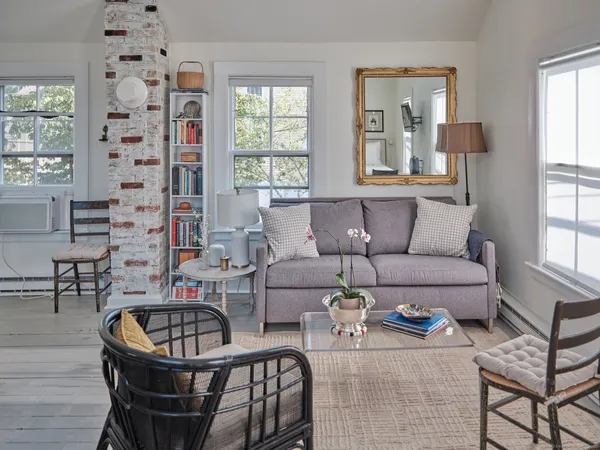 $4,500 | 155 Water Street, Unit 2, Stonington, CT 06378