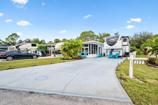 $1,275 | 177 Plantation Drive, Titusville, FL 32780