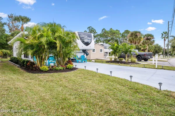 $1,275 | 177 Plantation Drive, Titusville, FL 32780