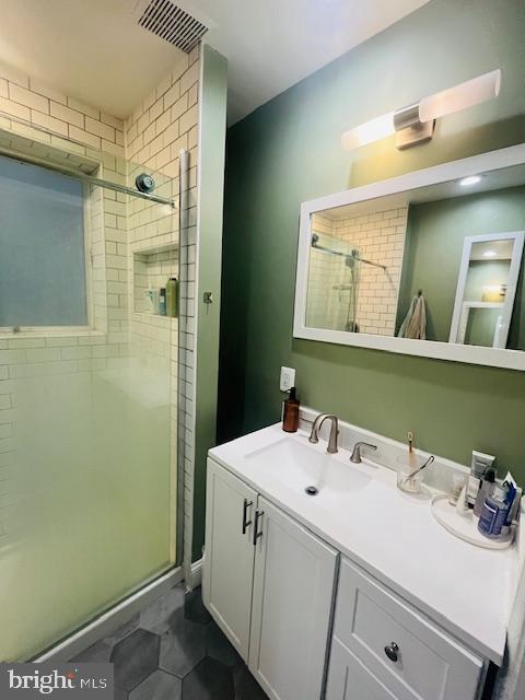 2807 North Calvert Street, Unit 2 Baltimore, MD 21218 - Photo 15 of 22 Bathroom on 1st floor