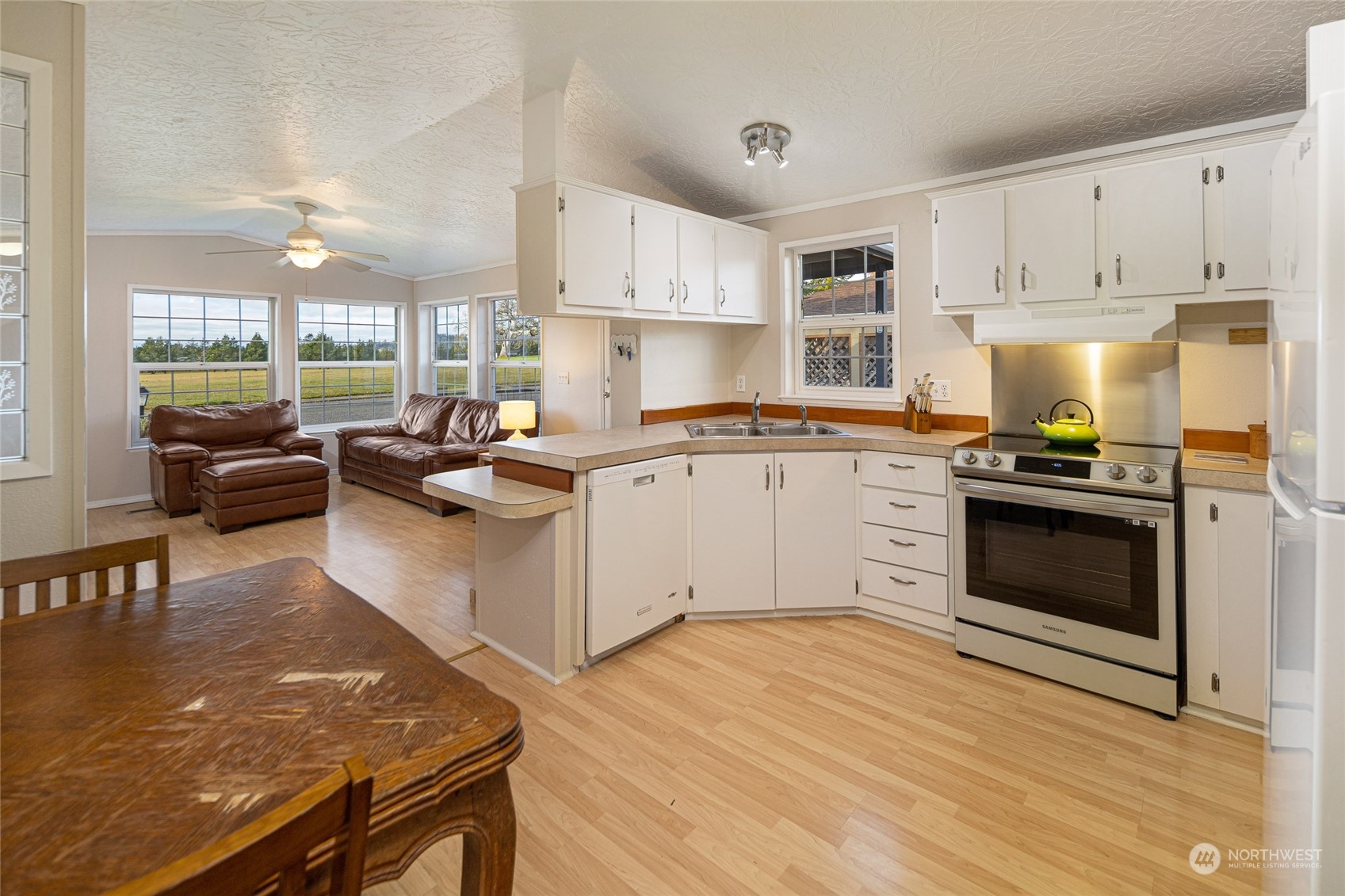 1785 Douglas Road, Unit 57 Friday Harbor, WA 98250 - Photo 5 of 40