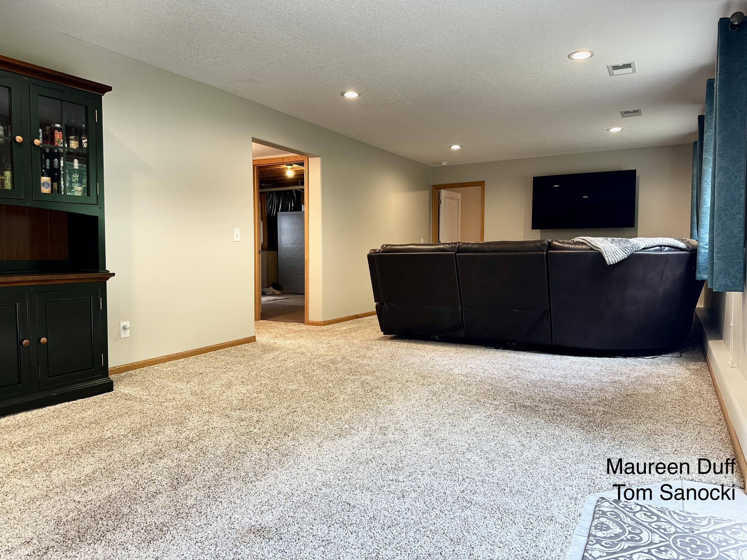 993 West Tyler Road Muskegon, MI 49445 - Photo 26 of 39 IMG_5698