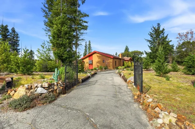 $1,300,000 | 590 Pineridge Road, Santa Cruz, CA 95060