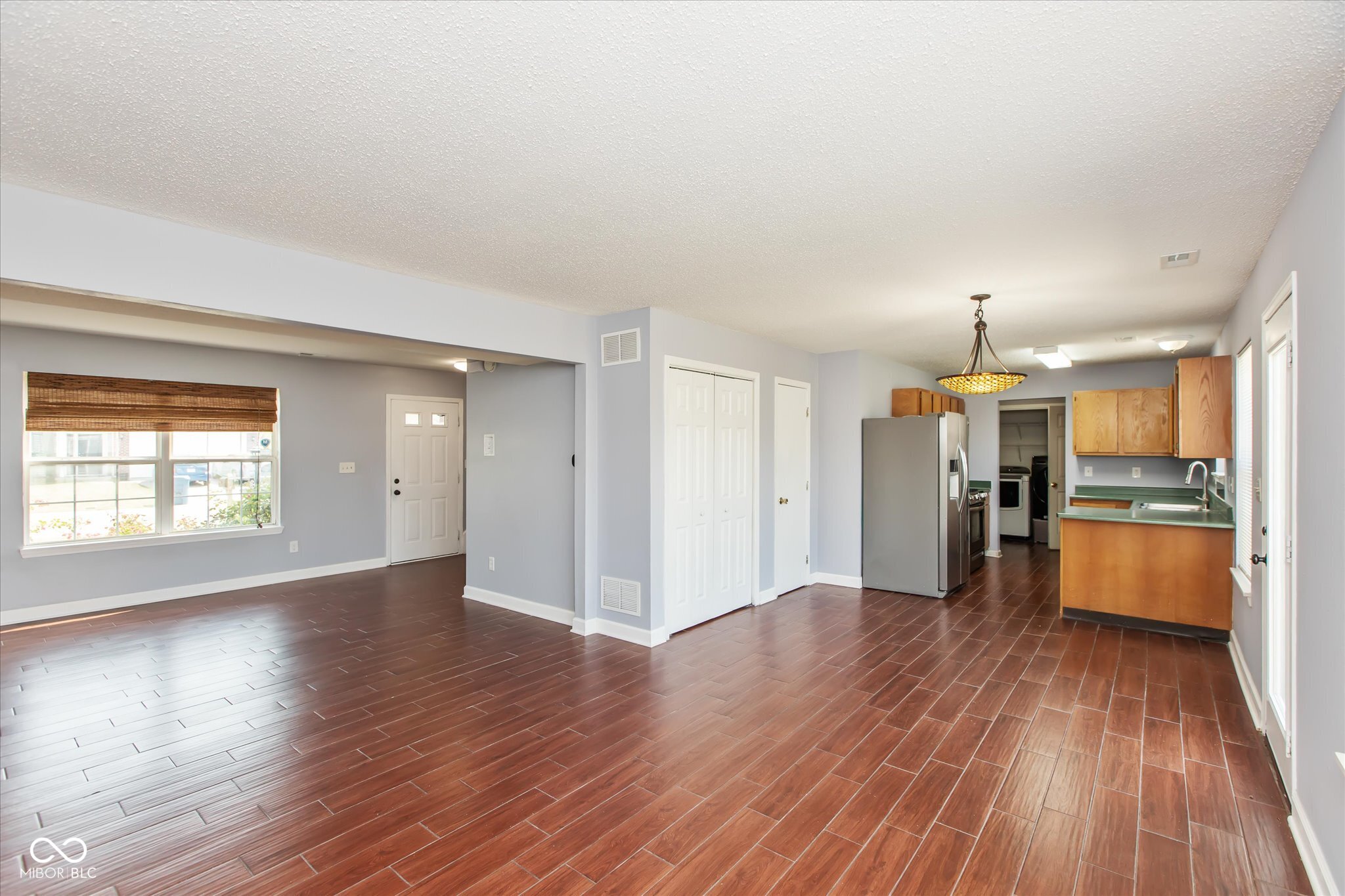 5236 Alameda Road Indianapolis, IN 46228 - Photo 3 of 17 Gallery Image 3