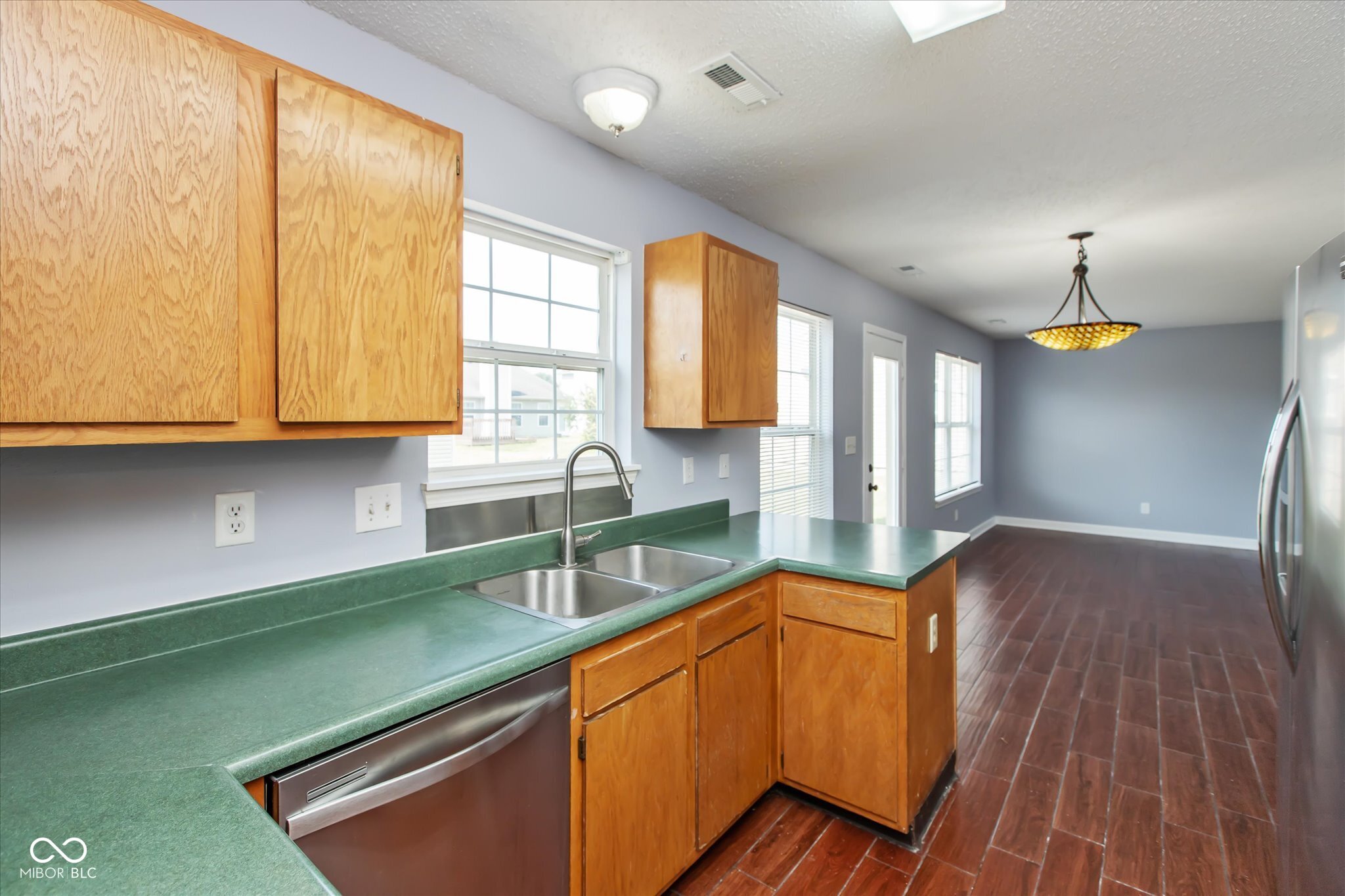 5236 Alameda Road Indianapolis, IN 46228 - Photo 4 of 17 Gallery Image 4