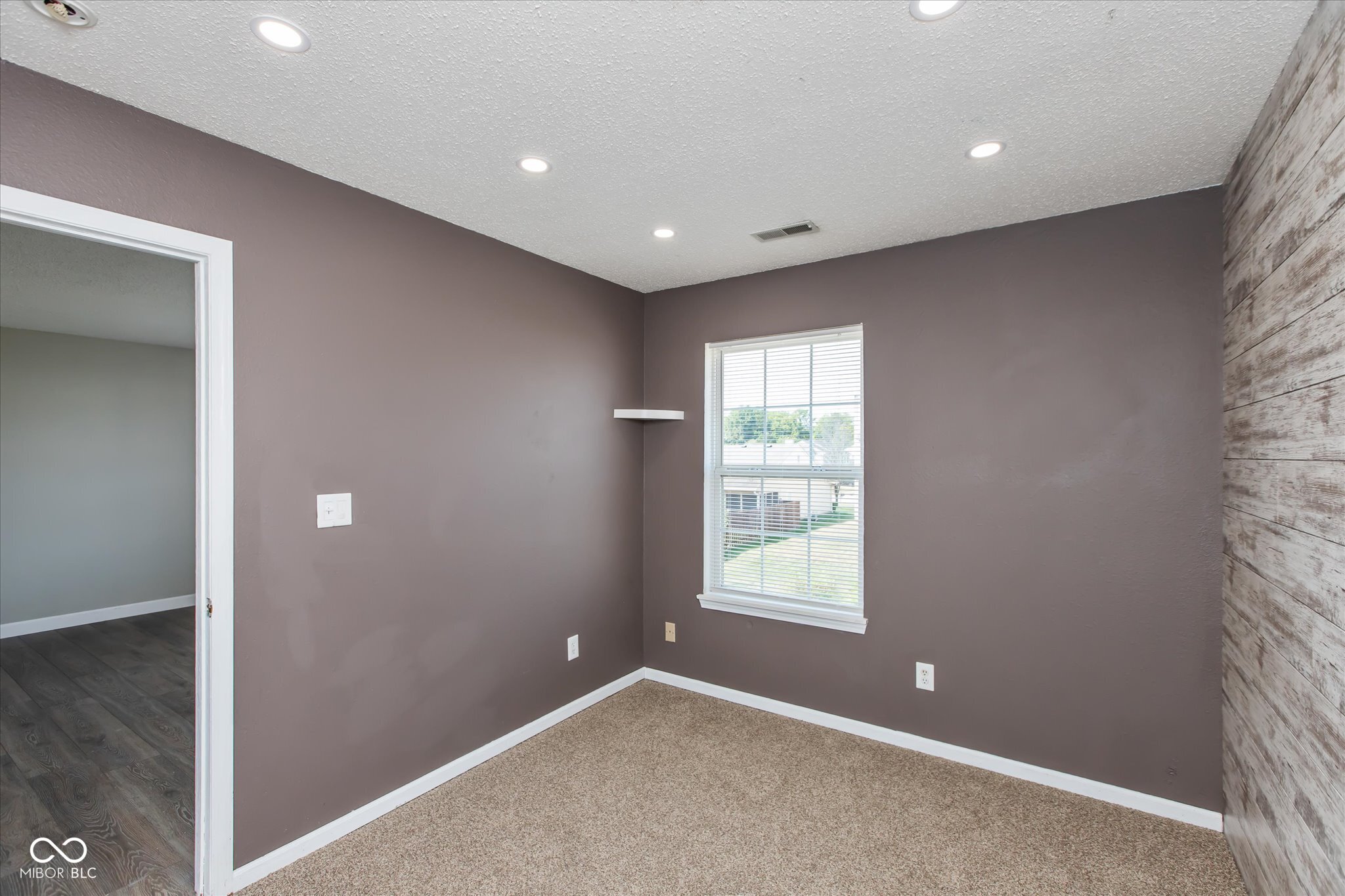 5236 Alameda Road Indianapolis, IN 46228 - Photo 5 of 17 Gallery Image 5