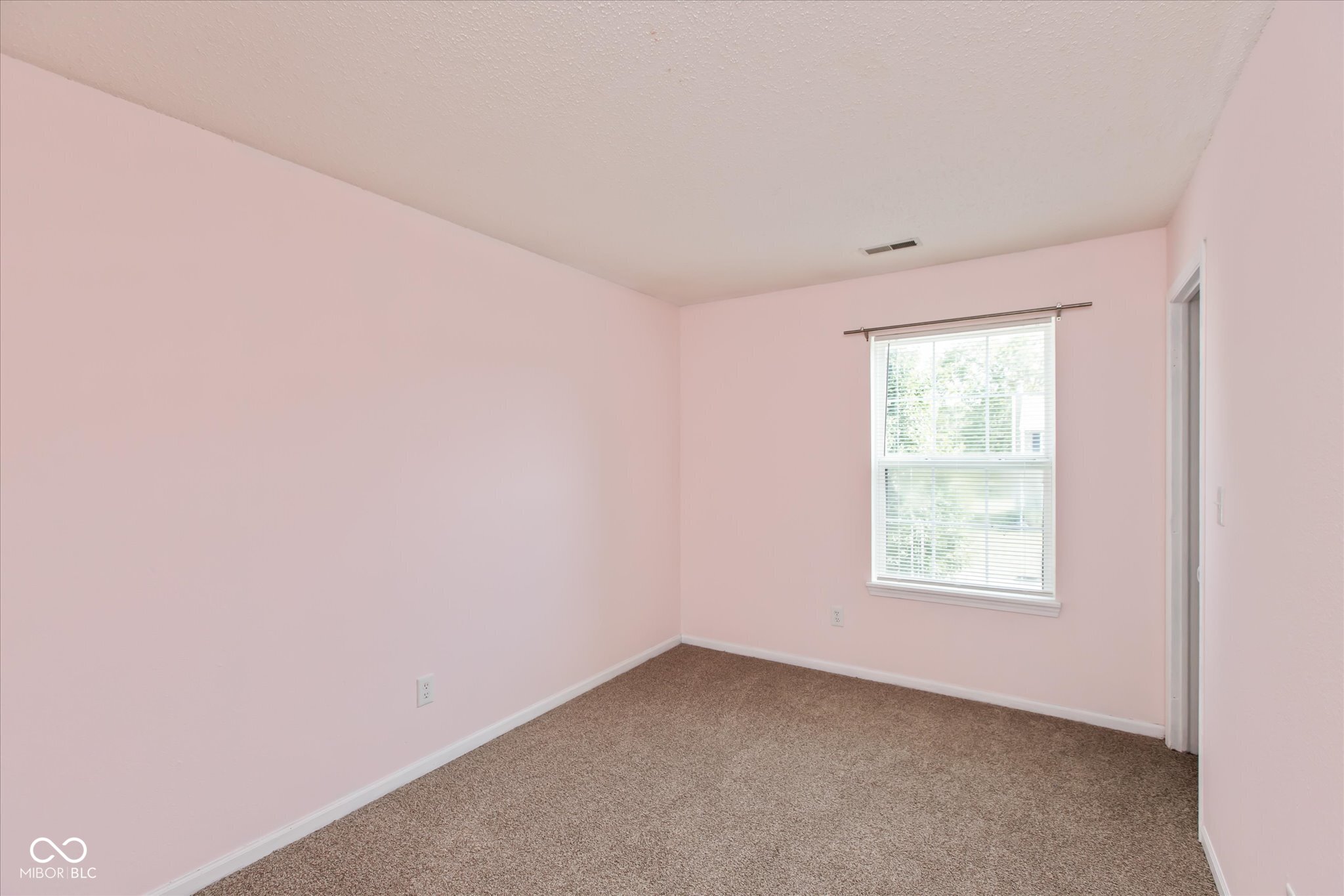 5236 Alameda Road Indianapolis, IN 46228 - Photo 10 of 17 Gallery Image 10