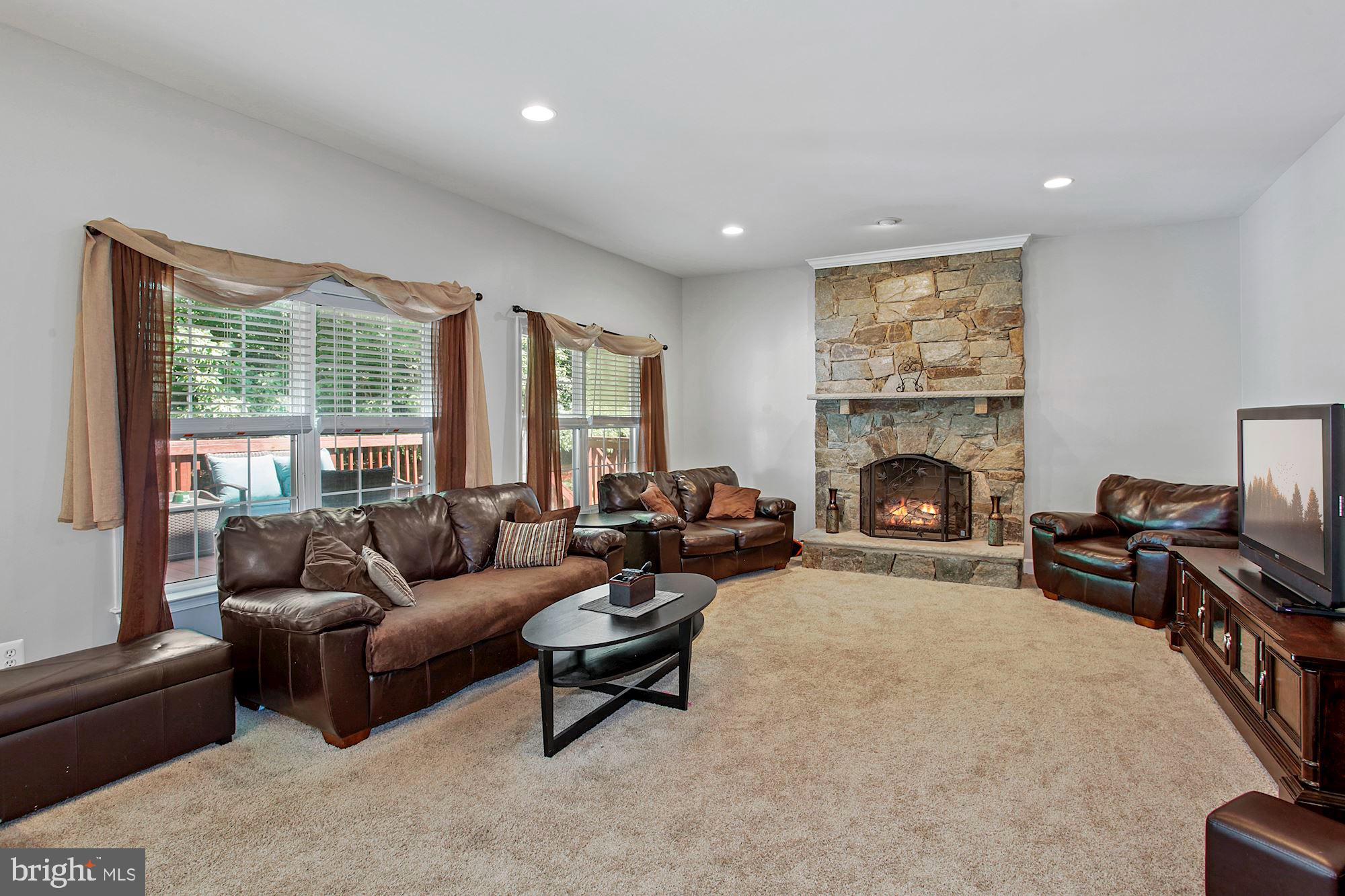 11961 Coloriver Road Manassas, VA 20112 - Photo 14 of 52