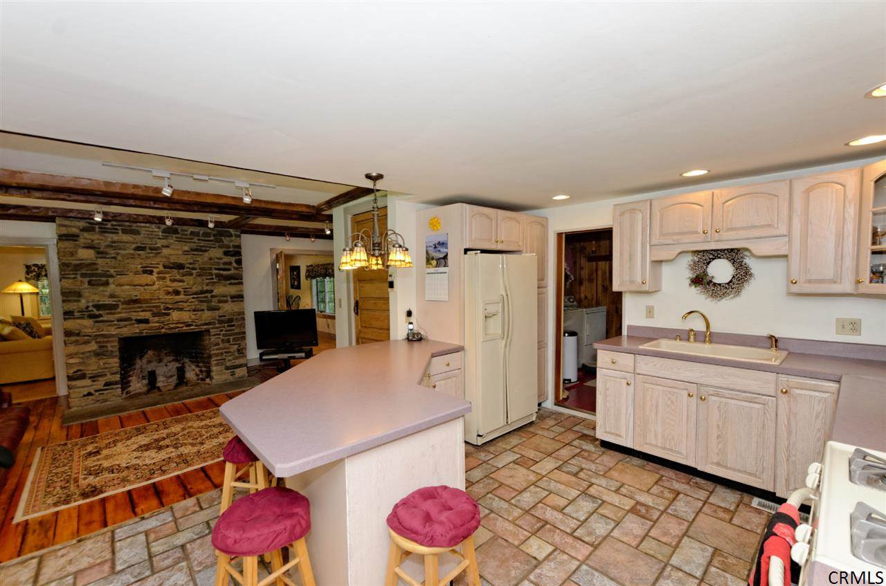 432 Pleasant Valley Road Fulton, NY 12071 - Photo 8 of 25 Photo 8