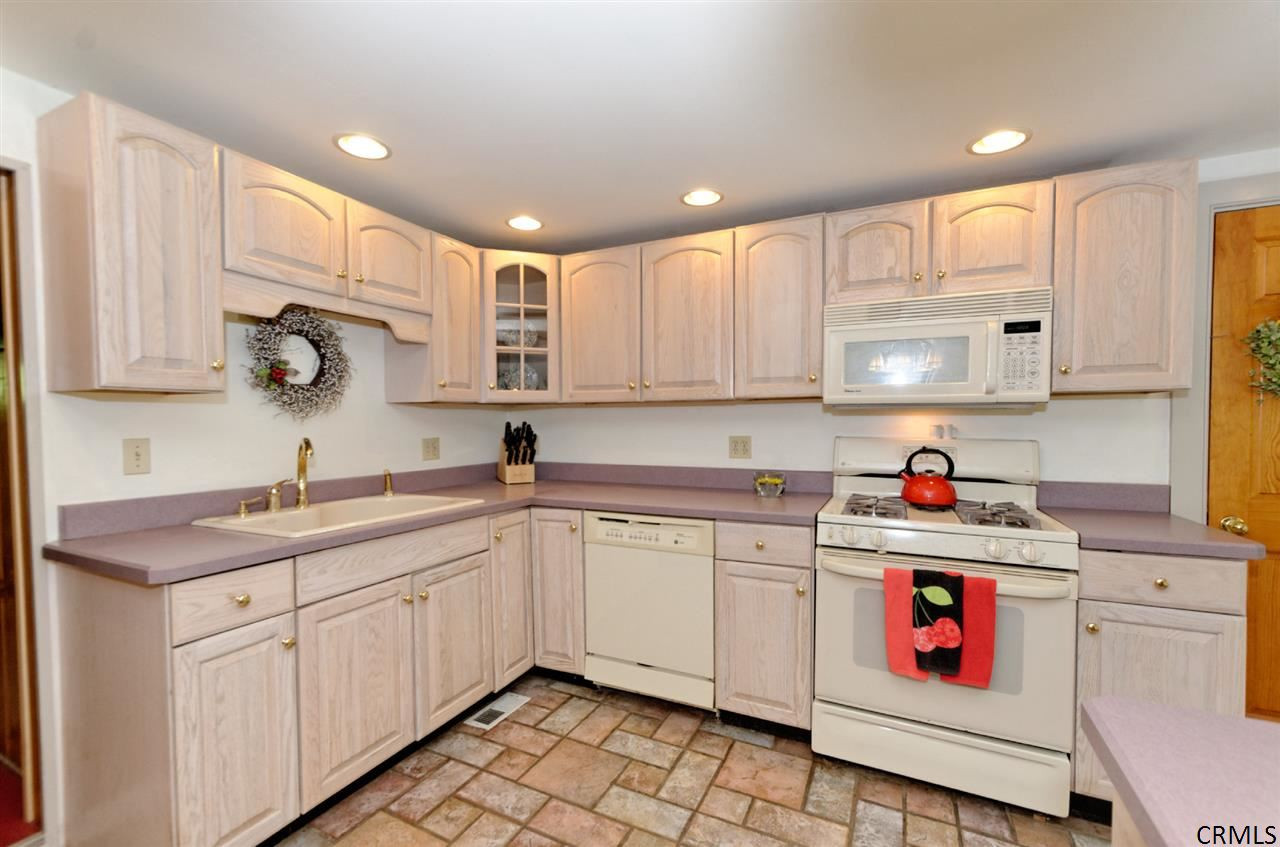432 Pleasant Valley Road Fulton, NY 12071 - Photo 10 of 25 Photo 10