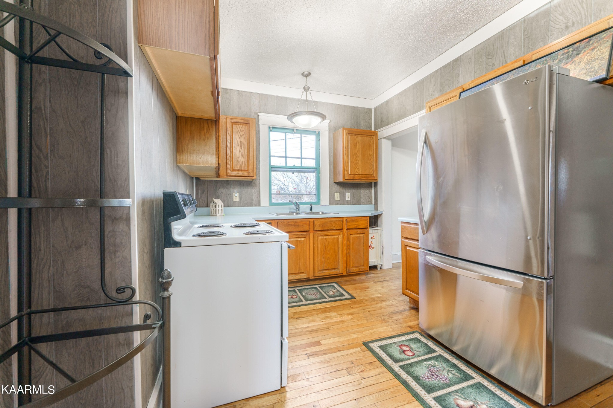 4404 Coster Road Knoxville, TN 37912 - Photo 8 of 21 Gallery Image 8