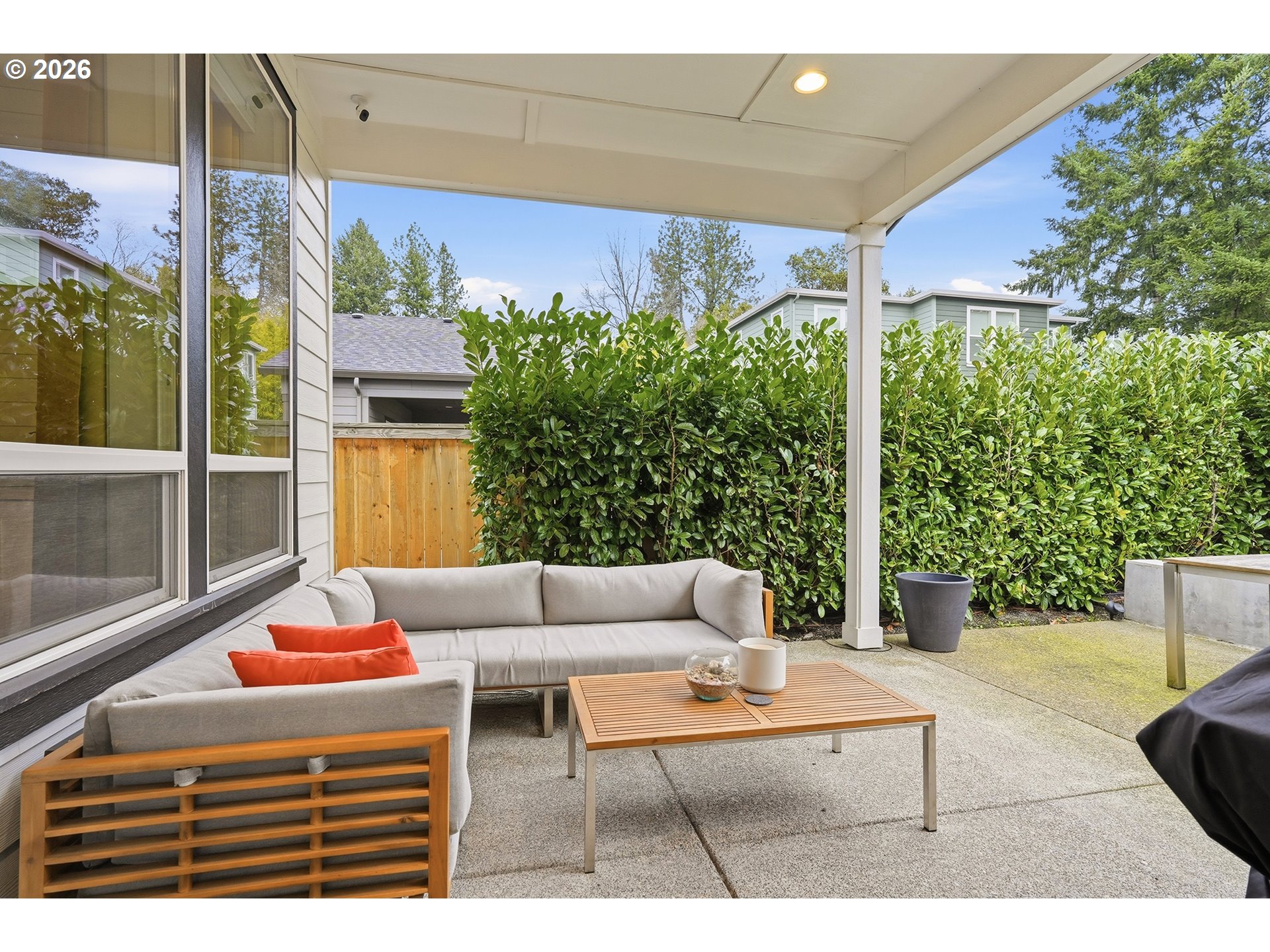 7446 Southwest 80th Terrace Portland, OR 97223 - Photo 44 of 48 a outdoor living space with furniture and garden view