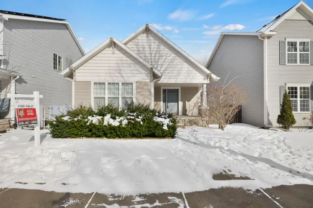 $415,000 | 713 Apollo Way, Madison, WI 53718