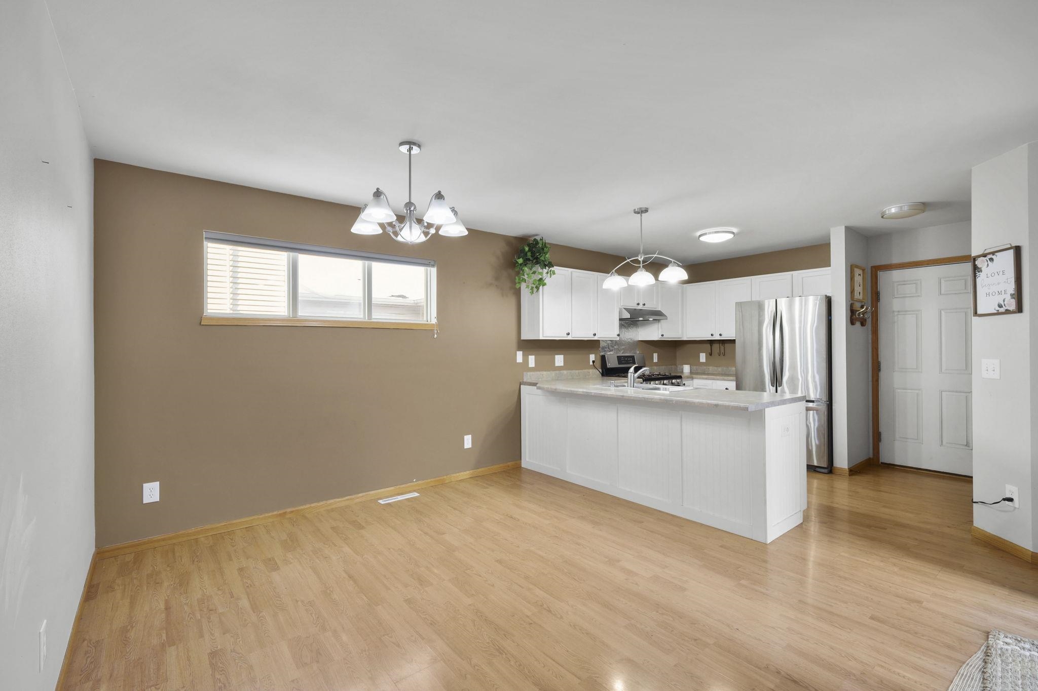 713 Apollo Way Madison, WI 53718 - Photo 15 of 31